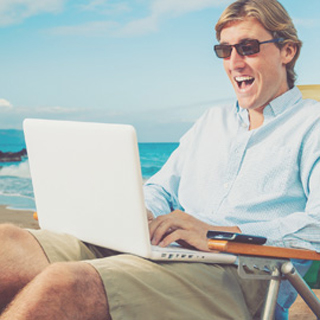 TRABAJAR DE FORMA REMOTA EN VACACIONES TRABAJAR DE FORMA REMOTA EN VACACIONES